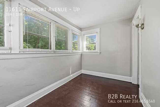 Building Photo - 11611 Fairport Ave
