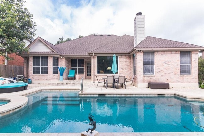 Building Photo - 5221 China Garden Dr