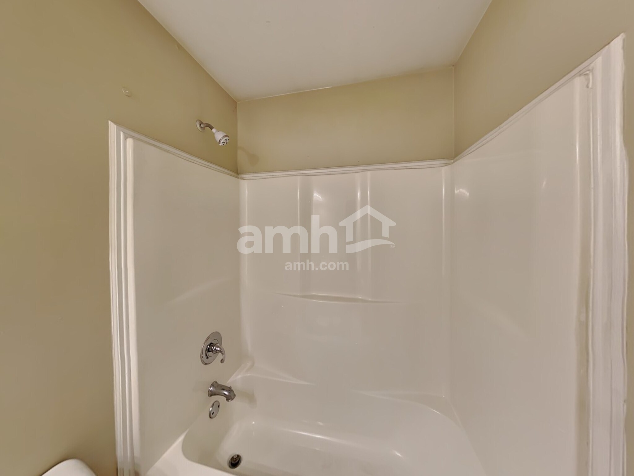Building Photo - 907 Yancey Ct
