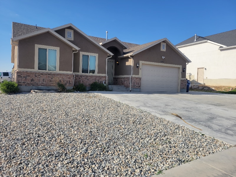 Building Photo - 8200 6900 W