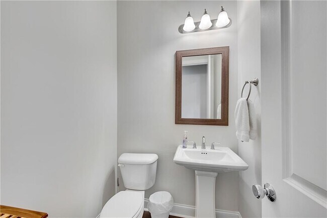 Building Photo - 3192 Bartee Walk