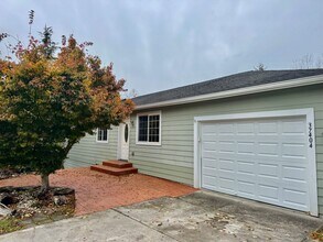 Building Photo - desirable Driftwood Keys daylight rambler....