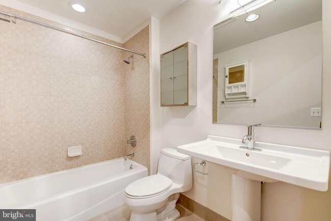 Building Photo - 2125 14th St NW