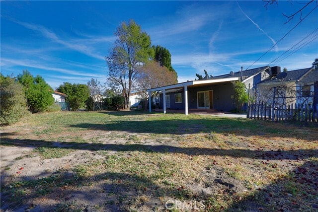 Building Photo - 17449 Donmetz St