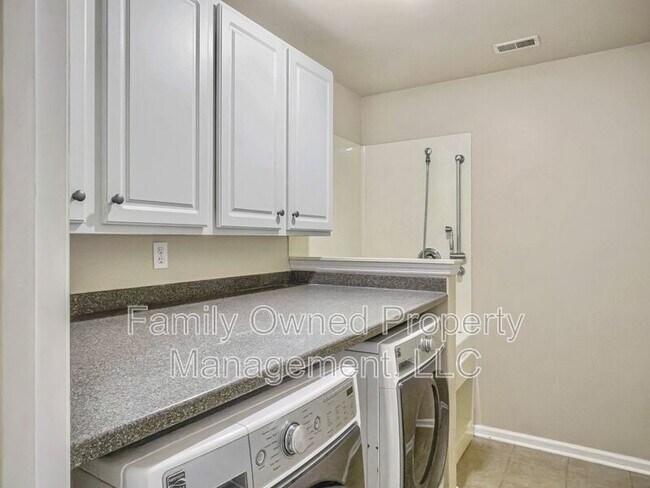 Building Photo - 1201 Wild Goose Trail