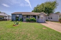 Building Photo - Beautiful 3 Bedroom Home