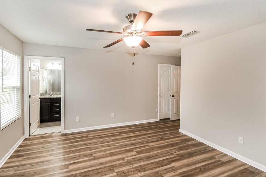 Building Photo - 5325 Lacy Jane Way