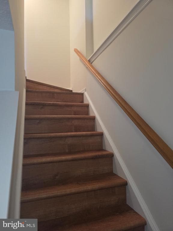 Building Photo - 9638 Glendower Ct