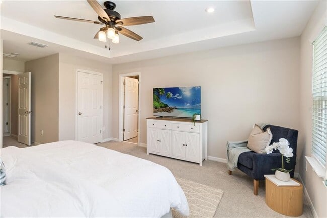 Building Photo - 9109 Legado Dr