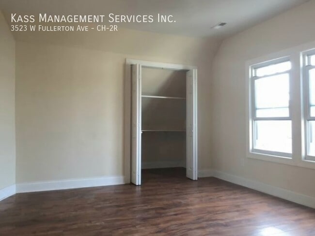 Building Photo - 3523 W Fullerton Ave