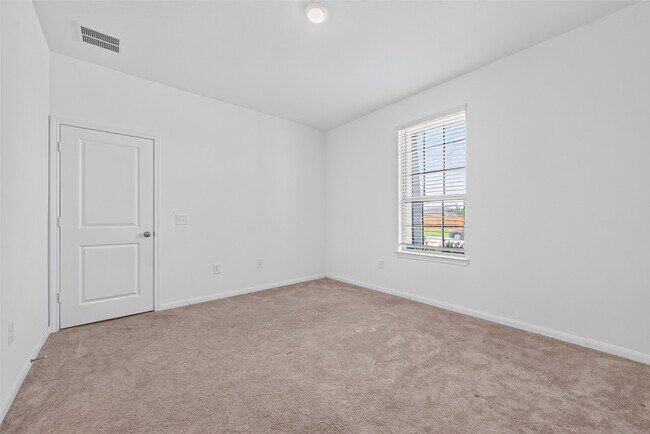 Building Photo - 8111 Star Ter Dr