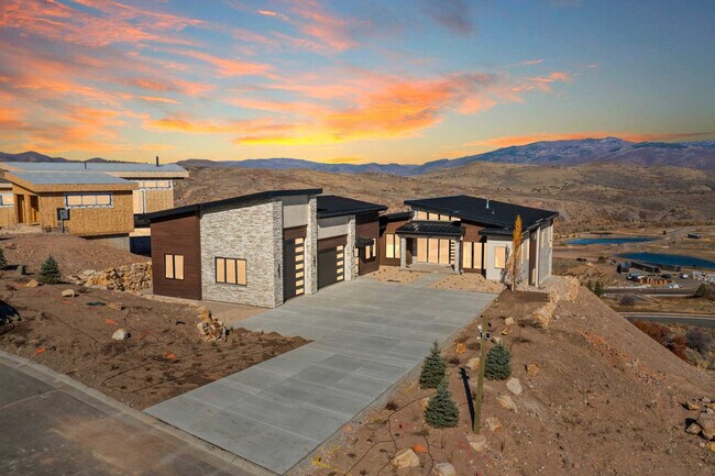 Building Photo - 3683 E Huntley Wy