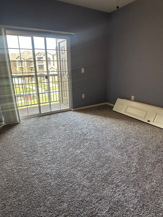 Building Photo - 2 bedroom 2 bathroom Condo in Erie