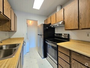 Building Photo - 1 Bedroom Condo in Bothell