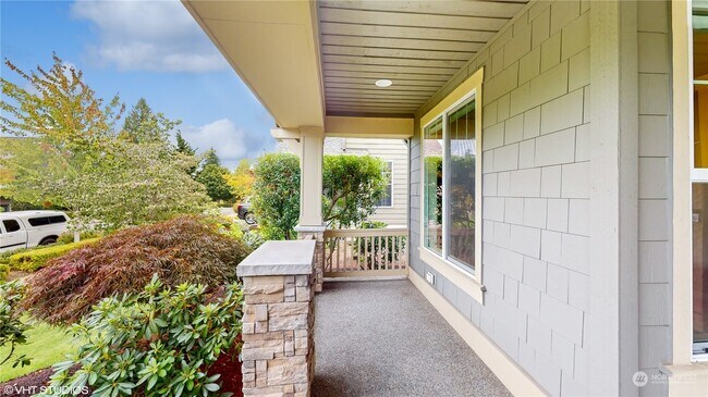 Building Photo - 13101 NE 84th St