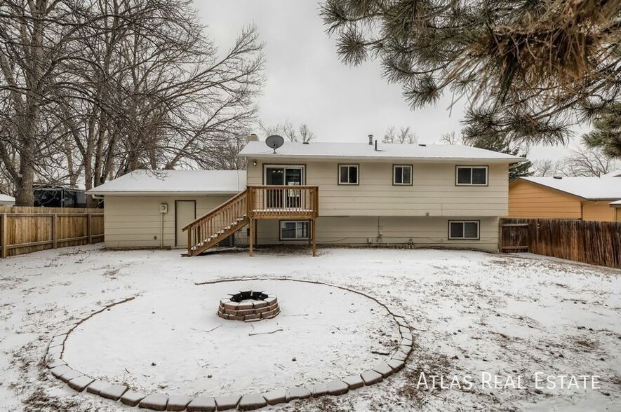 Building Photo - 4606 Misty Dr