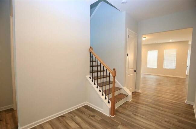 Building Photo - 2225 Whistler Wy NE