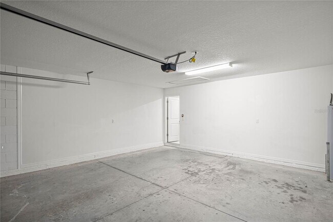 Building Photo - 9261 SW 58th Cir