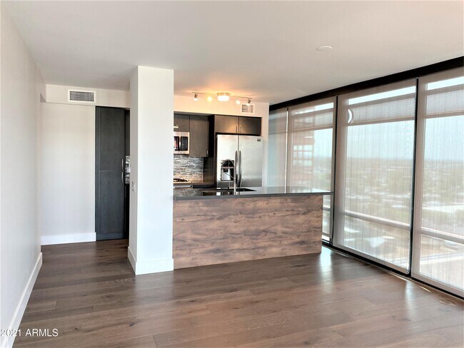 Building Photo - 4808 N 24th St