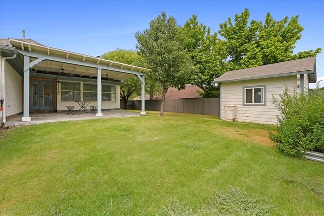 Building Photo - 1216 Bold Forbes Dr