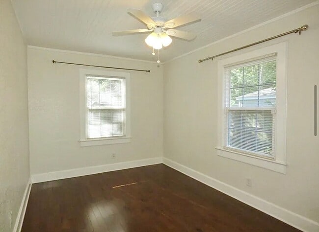 Building Photo - Updated Home in Historic East Hill