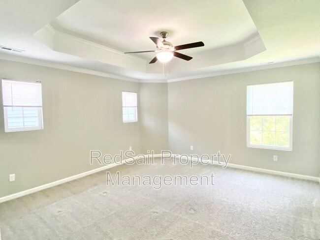 Building Photo - 616 Battery Ave