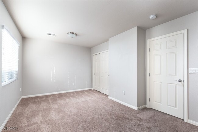 Building Photo - 9857 Mercer Ests Ct