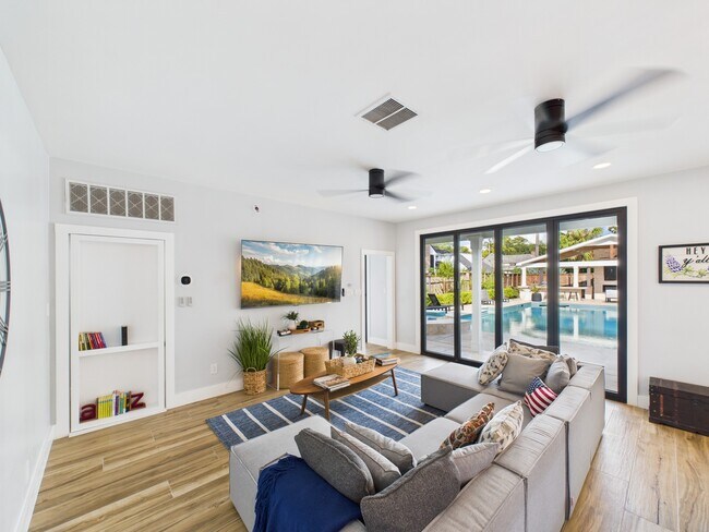 Building Photo - 5430 Havenwoods Dr