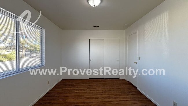 Building Photo - 13261 Mohawk Rd