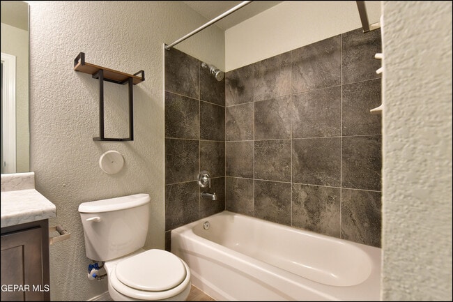 Building Photo - 14557 Faxon Yucca