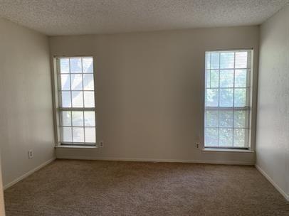 Building Photo - 2739 Patricia Ln