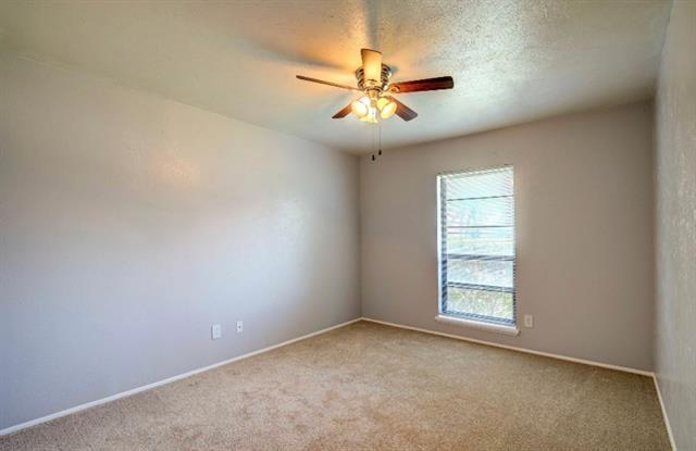 Building Photo - 713 Meadow Mead Dr