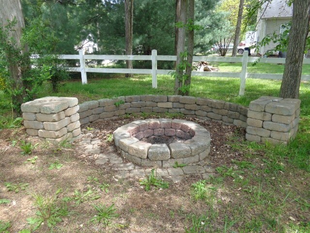 Building Photo - 1110 California Dr