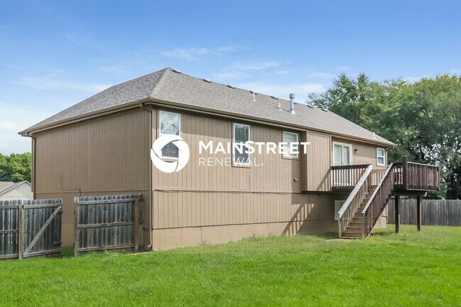 Building Photo - 4 Bedroom Pet-Friendly Home in Belton, MO ...