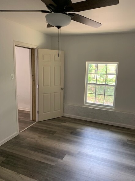 Bedroom - 240 Hollywood Blvd SE