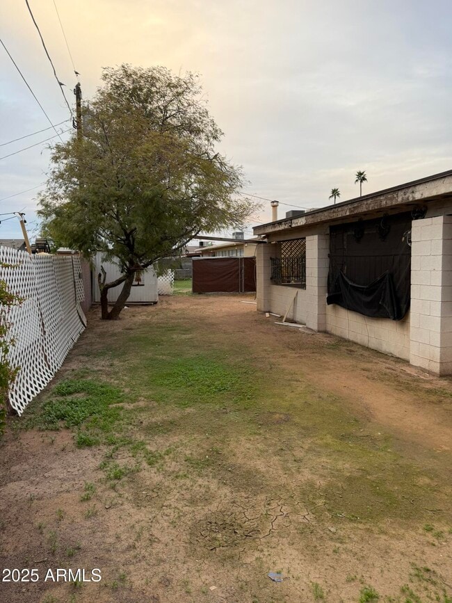 Building Photo - 1516 W Pueblo Ave