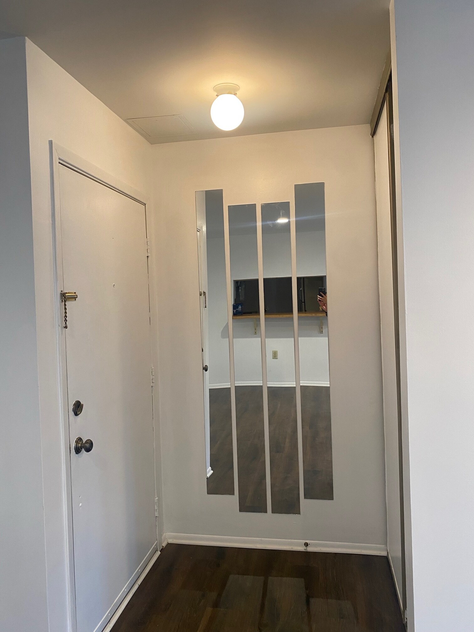 Foyer - 1903 Jefferson Ct