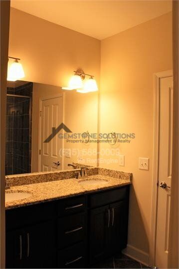 Building Photo - 1529 Winding Creek Dr