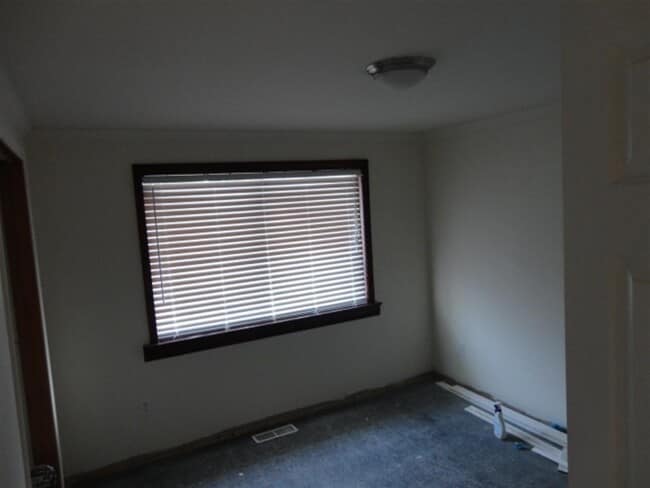 Building Photo - Charming Everett Rambler — 3 Bedrooms + Bonus Room