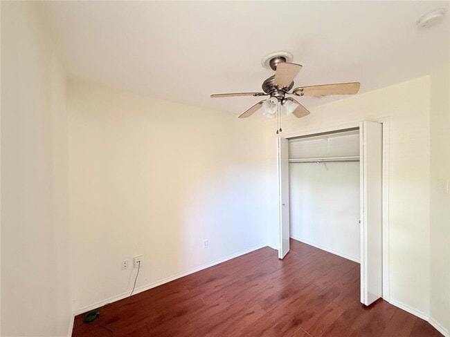 Building Photo - 1703 Hatch Rd