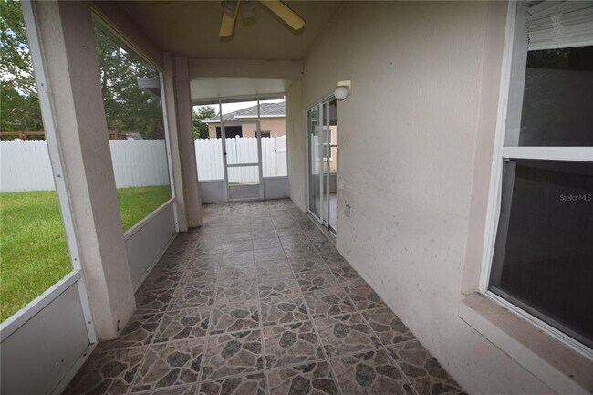 Building Photo - 14855 Hawksmoor Run Cir