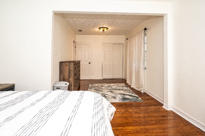 Building Photo - 2339 Broward Rd