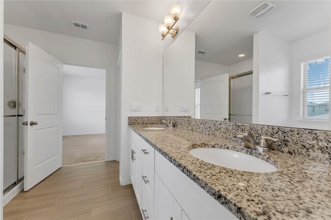 Building Photo - 15687 Pelican Cay Dr