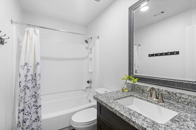 Building Photo - $500 OFF? Yes, Please! Find Your New Home Today!