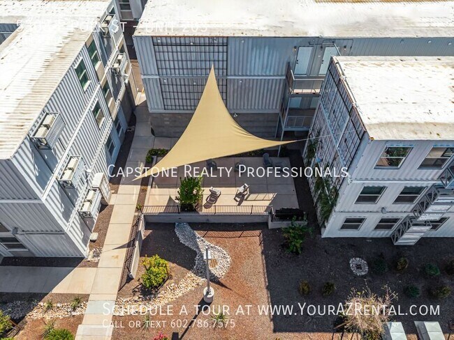 Building Photo - 5308 E Polk St