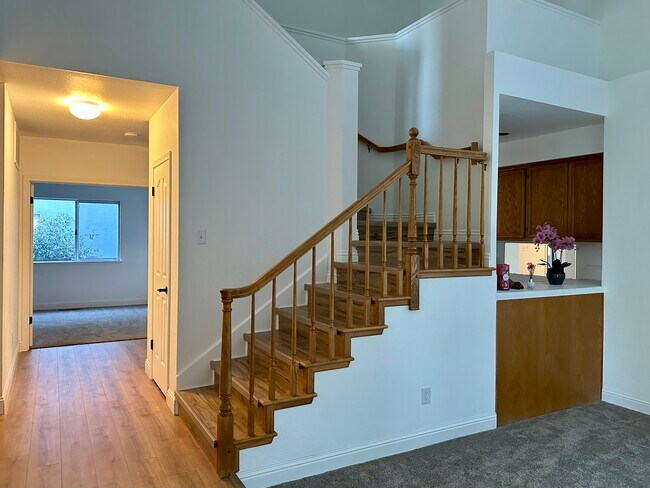 Building Photo - 2250 Prestwick Dr