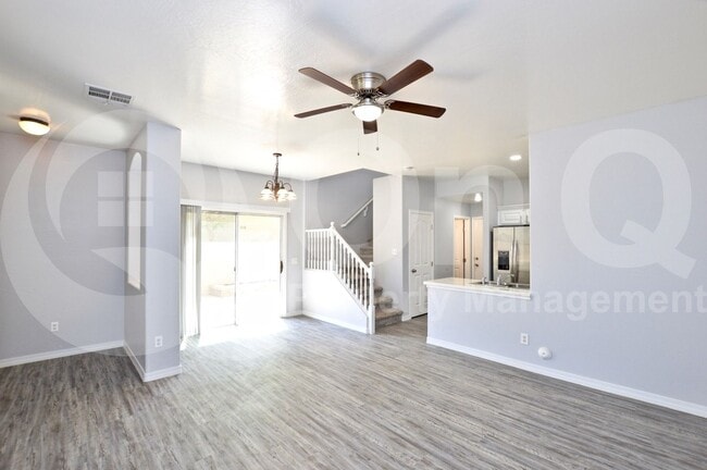 Building Photo - 1543 S Longspur Ln