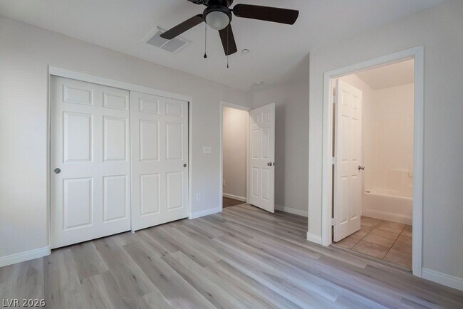 Building Photo - 4793 Hampstead Heath Ct