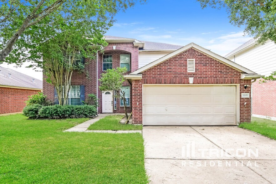 Primary Photo - 21519 Oak Park Trails Dr