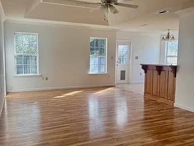 Building Photo - 5275 Branch Point Dr